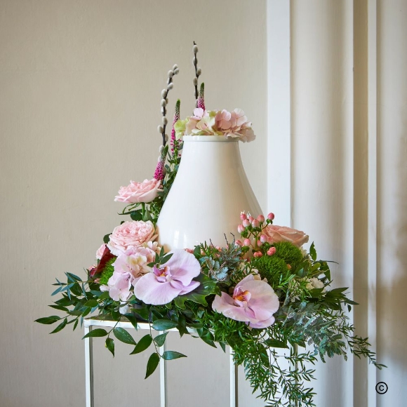 Celebration of Love   Urn