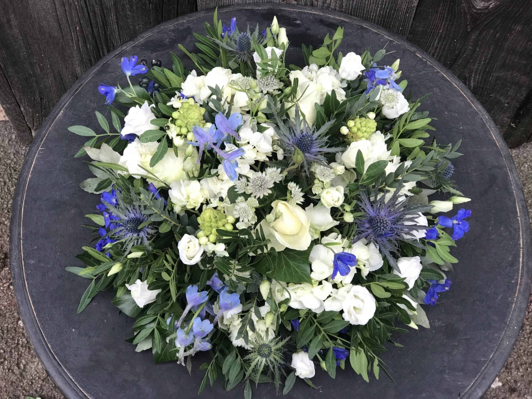 Posy Pad White and Soft Blue