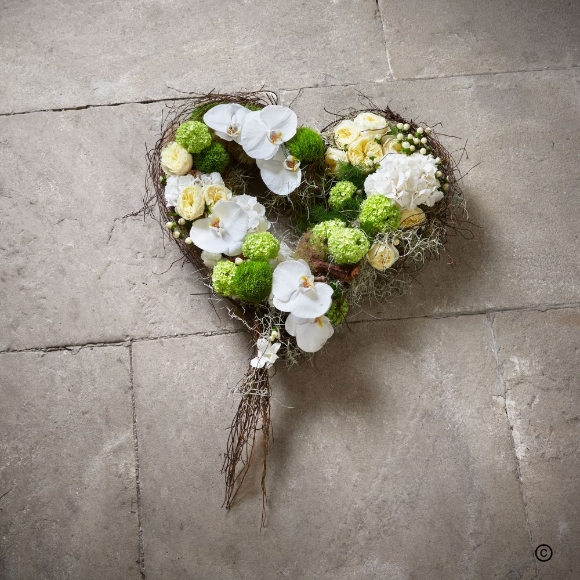 Sustainable   Natural Heart in Fibre Floral