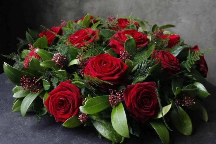 Posy Pad Red Roses