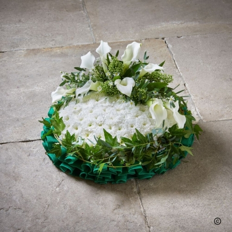 Tranquil   Serene Posy